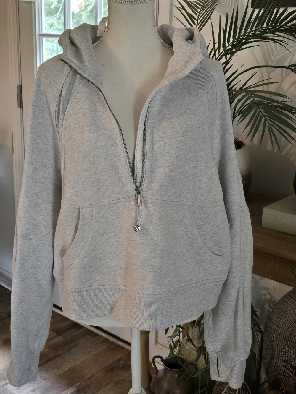 Lululemon Scuba Pullover Hoodie Heather Gray M/L
